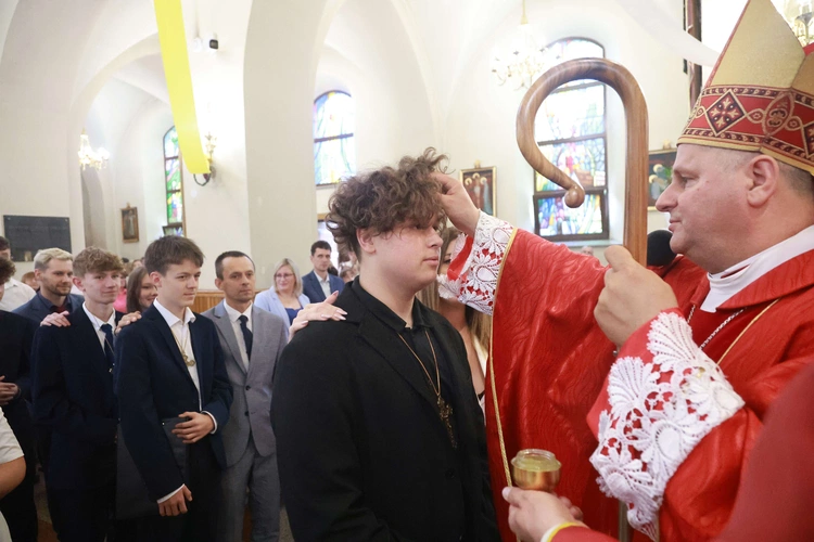 Bierzmowanie w Marcinkowicach