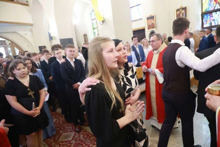 Bierzmowanie w Marcinkowicach