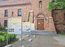 950 lat historii diecezji płockiej na 12 planszach