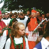  W obchodach w 1975 r. wzięli udział prymas Polski Stefan Wyszyński i kard. Karol Wojtyła. W Płocku byli witani przez tłumy wiernych.