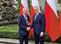  Starosta Niemirski obok prezydenta A. Dudy.