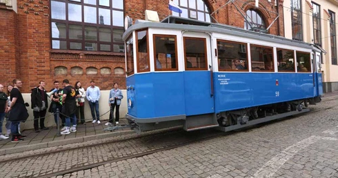 Odnowiony stary tramwaj pojedzie w niedzielę przez Kraków