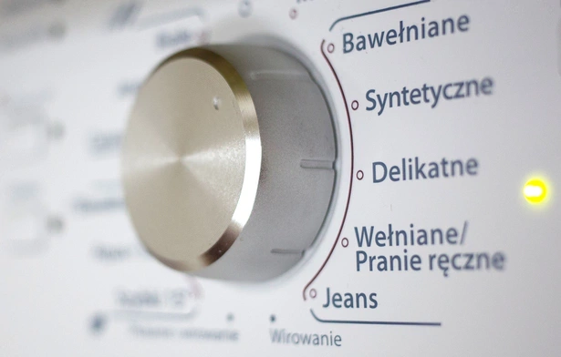 Na czym najczęściej oszczędzają Polacy?