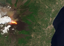 Etna znowu straszy