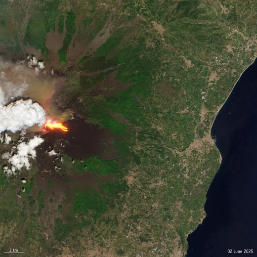 Etna znowu straszy