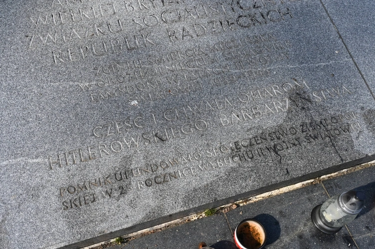 Pomnik Martyrologii Jeńców Wojennych