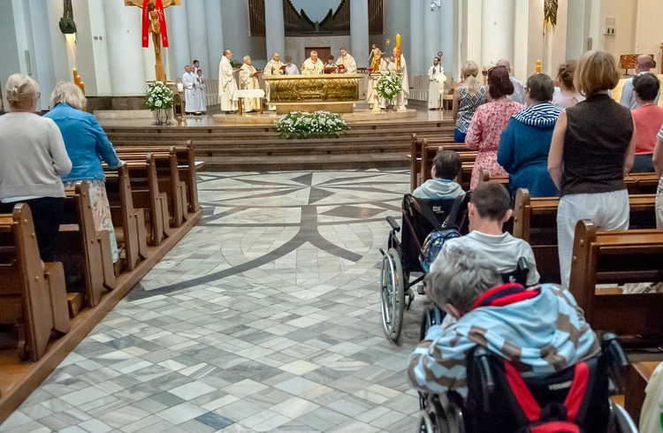 Pielgrzymka jubileuszowa Caritas Archidiecezji Katowickiej