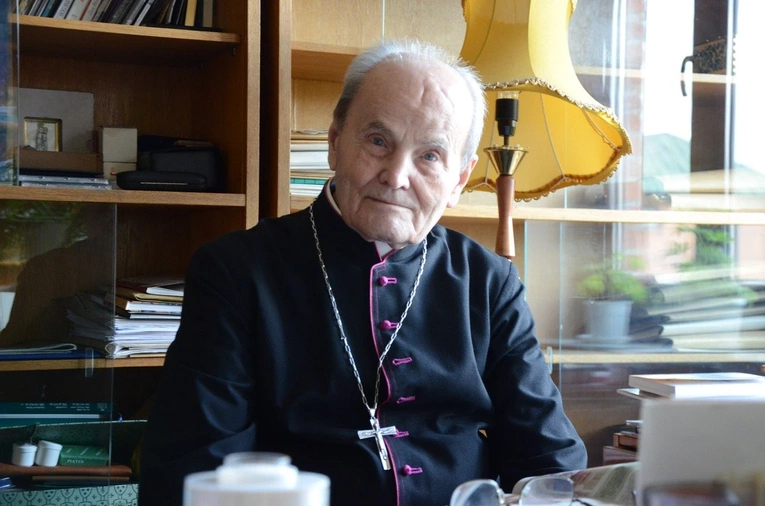 W rocznicę śmierci abp. Bolesława Pylaka pamiętamy w modlitwie