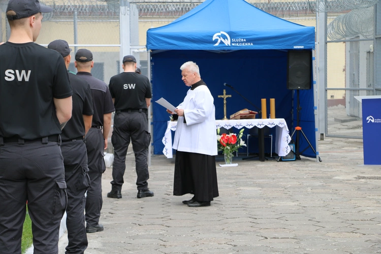 Płock. Msza św. w Zakładzie Karnym