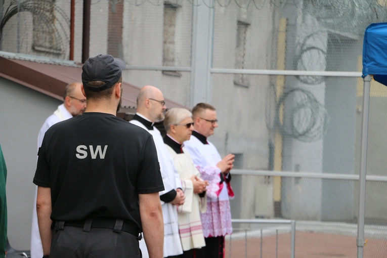 Płock. Msza św. w Zakładzie Karnym