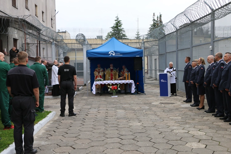 Płock. Msza św. w Zakładzie Karnym