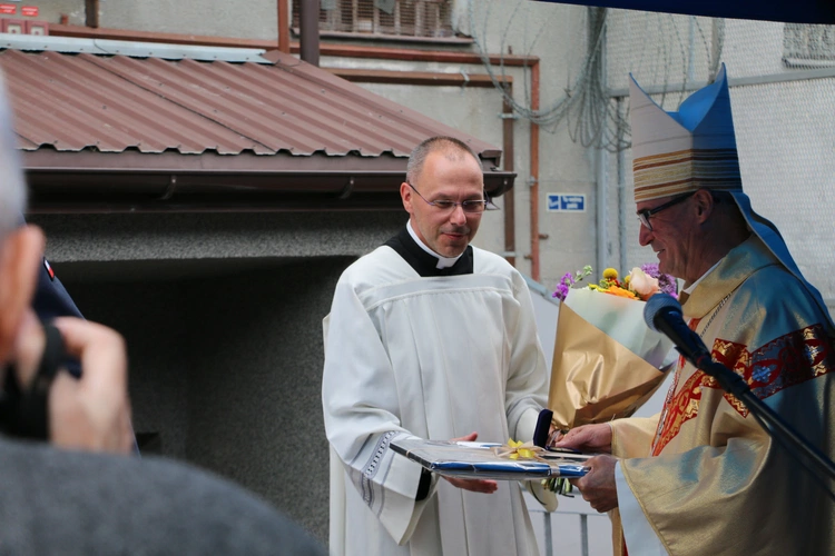 Płock. Msza św. w Zakładzie Karnym