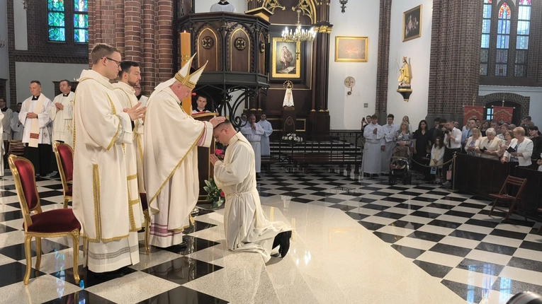 Święcenia kapłańskie na Pradze, cz. II