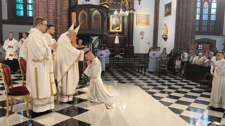 Święcenia kapłańskie na Pradze, cz. II