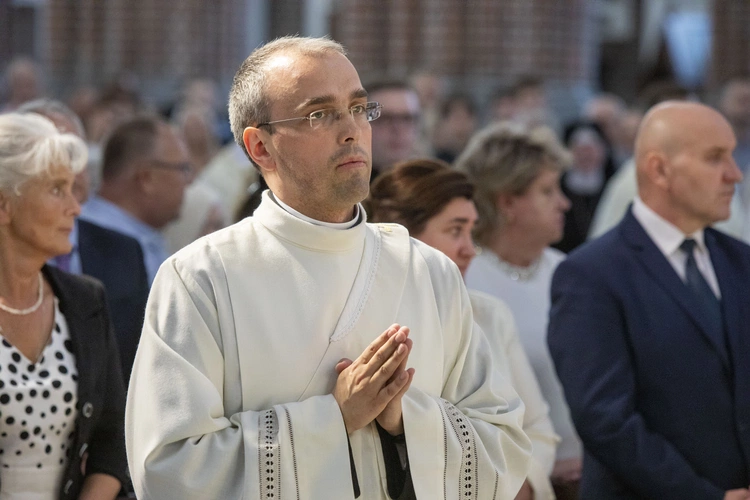 Święcenia kapłańskie na Pradze, cz. I