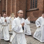 Święcenia kapłańskie na Pradze, cz. I