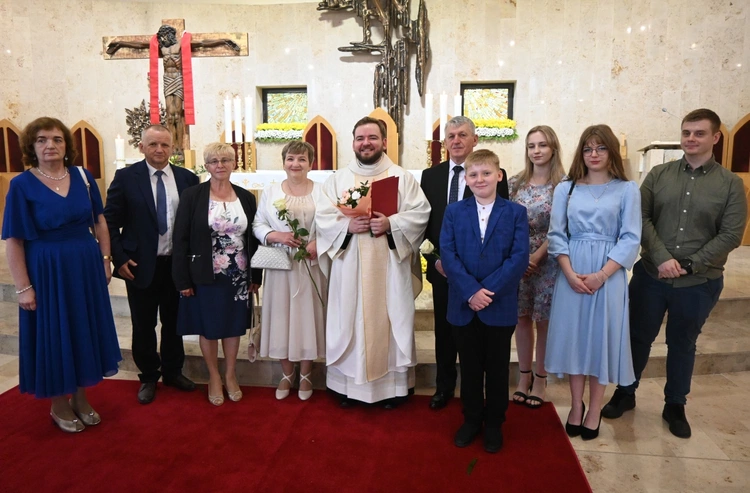 Podziękowania i dekrety nowych prezbiterów