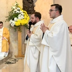 Podziękowania i dekrety nowych prezbiterów