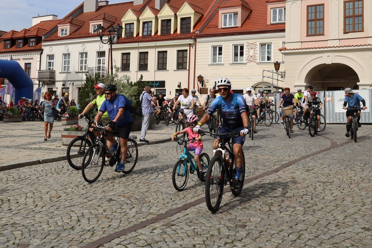 Rowerem dla Jana Pawła II