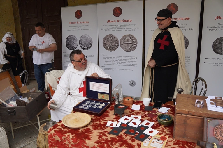 Z templariuszami i joannitami w Oleśnicy Małej