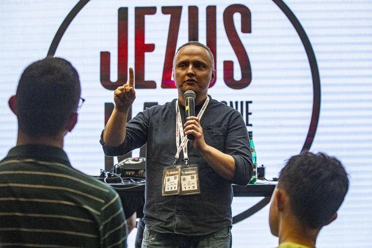 Jezus na Stadionie Legii