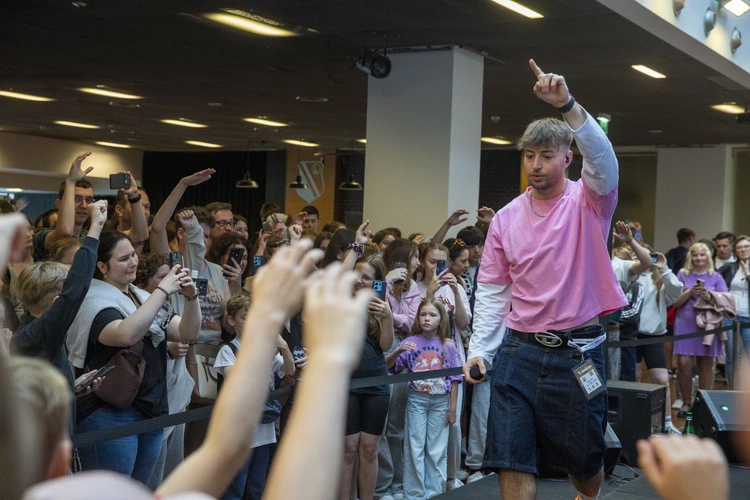 Jezus na Stadionie Legii