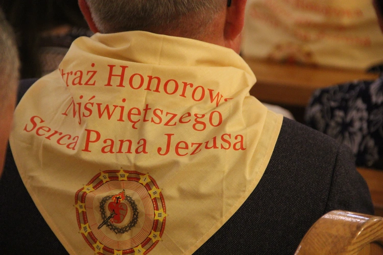 Łęg Tarnowski. Poświęcenie sztandaru ASHNSPJ
