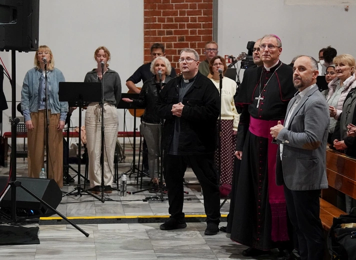 Diecezjalne czuwanie przed Zesłaniem Ducha Świętego - cz. 1.
