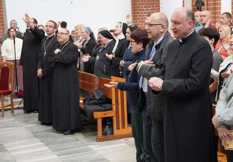 Diecezjalne czuwanie przed Zesłaniem Ducha Świętego - cz. 1.