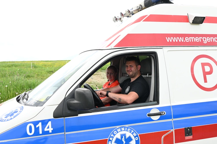 Papież przejechał, oni przeszli