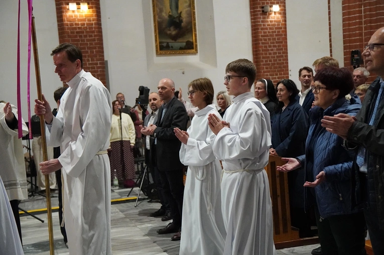 Diecezjalne czuwanie przed Zesłaniem Ducha Świętego - cz. 2.