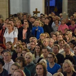 Nocna pielgrzymka kobiet