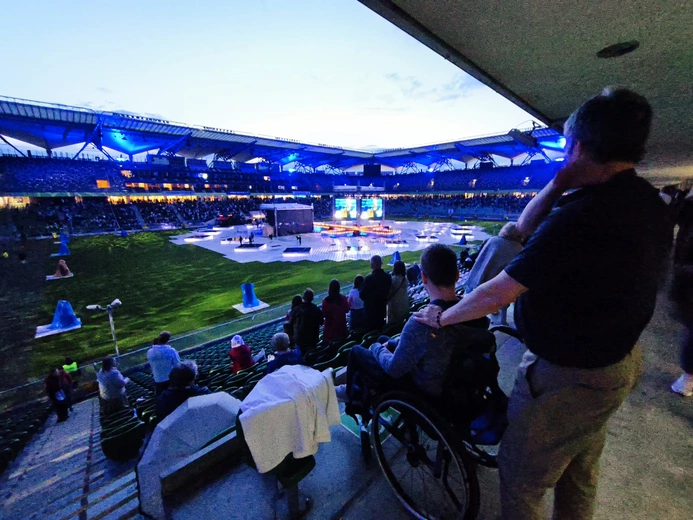 Jezus na Stadionie Legii. Świadectwa