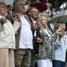 Jezus na Stadionie Legii. Uwielbienie