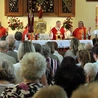 Abp Kupny: Maryja pozostaje w głębokim związku z Duchem Pocieszycielem