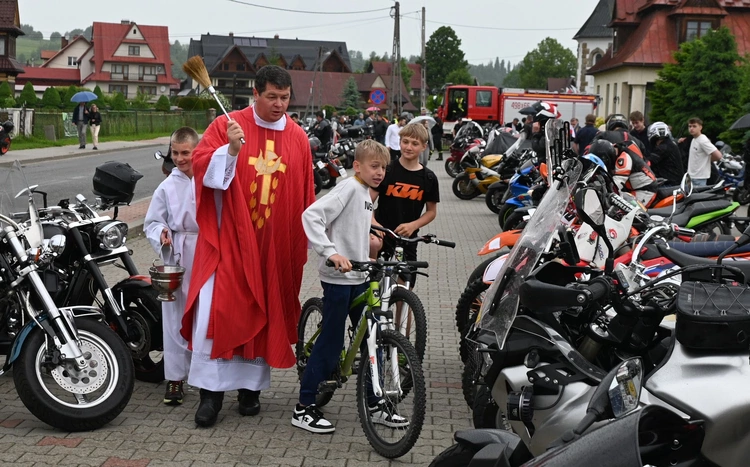 XIII Zjazd Motocyklowy w Miętustwie 