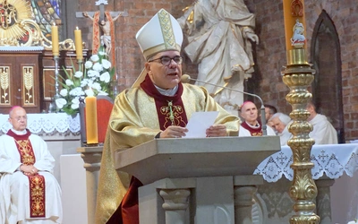 Abp Filipazzi: To Duch Święty uczynił Maryję arcydziełem wszystkich cnót, zwłaszcza pokory