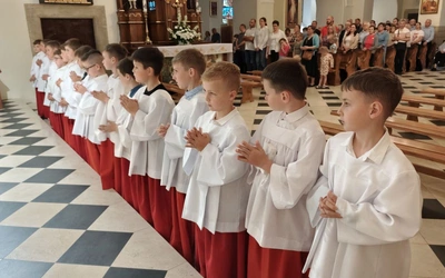 Żegocina. Nowi ministranci
