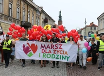 Barwny korowód przeszedł ulicami Radomia.