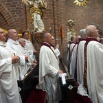 Procesja eucharystyczna w odpust Matki Bożej Pokornej