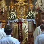 Procesja eucharystyczna w odpust Matki Bożej Pokornej