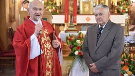 60 lat przy organach, 40 przy ołtarzu
