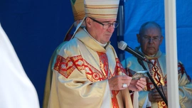 Pana Boga bardziej interesuje nasza wiara niż nasze upadki - rozmowa z bp. Szymonem Stułkowskim