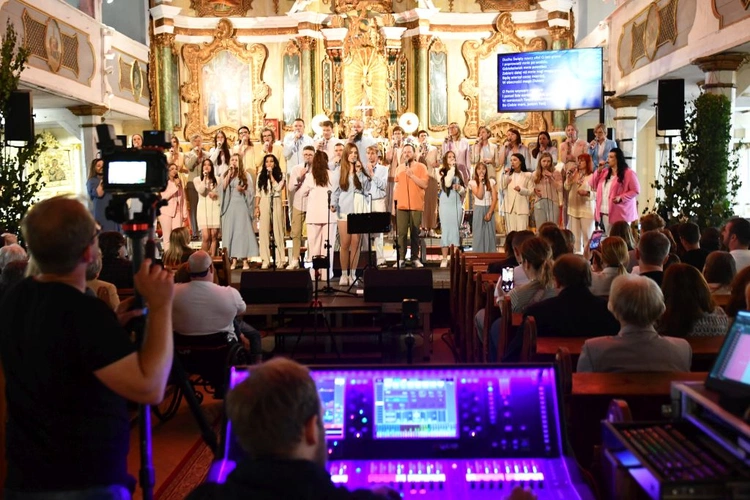 Koncert zespołu Skrzydła