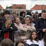 Spotkanie młodzieży w Ziębicach - występ "Wyrwanych z niewoli" i ks. Jakuba Bartczaka
