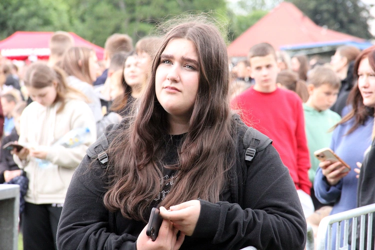 Spotkanie młodzieży w Ziębicach - występ "Wyrwanych z niewoli" i ks. Jakuba Bartczaka