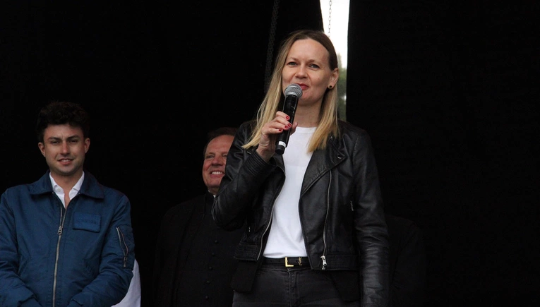 Spotkanie młodzieży w Ziębicach - występ "Wyrwanych z niewoli" i ks. Jakuba Bartczaka