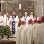 KEP w Katowicach. Msza św. w sanktuarium w Piekarach Śląskich