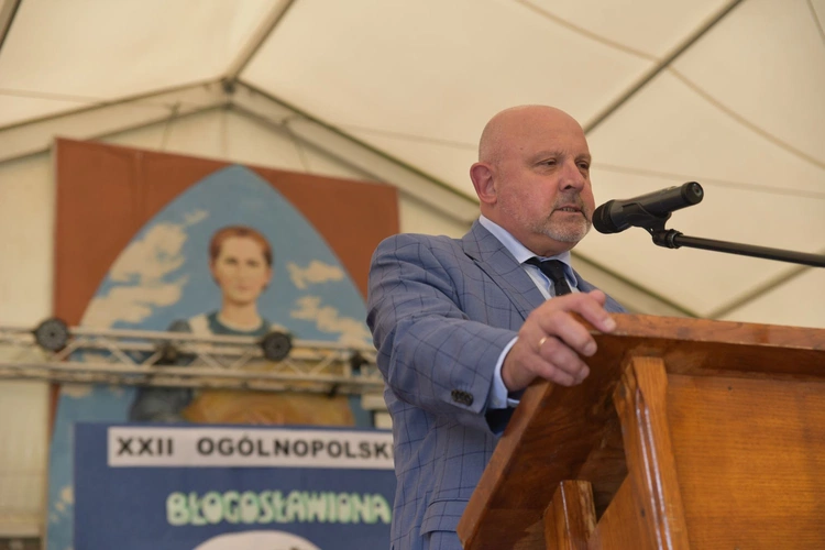 Konkurs o bł. Karolinie