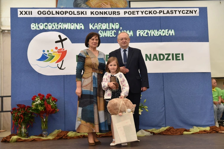 Konkurs o bł. Karolinie